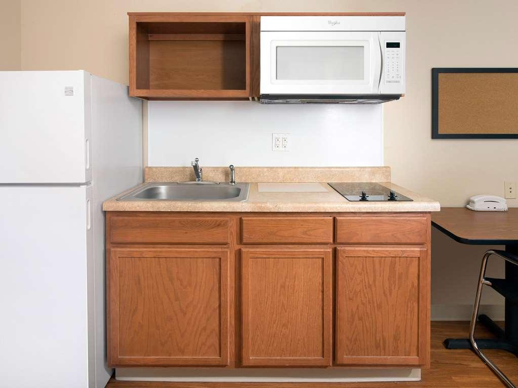 Extended Stay America Select Suites - Wichita - South Bilik gambar